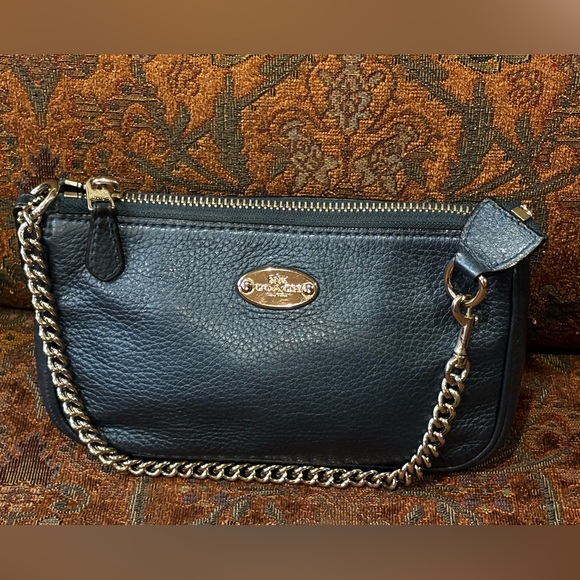 Coach blue 💙Leather Shoulder bag with silver chain #8x5) - Picture 1 of 14